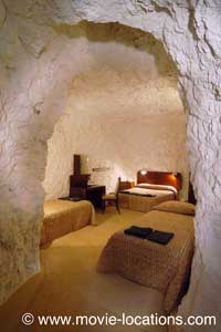 The Adventures of Priscilla, Queen of the Desert location: &ldquo;Tack-o-rama...&rdquo;: Mario's Palace, Broken Hill, New South Wales