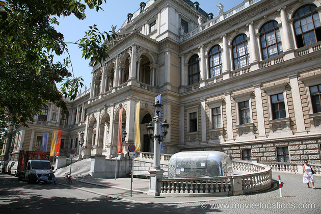 Bad Timing filming location: University of Vienna, Universitätsring, Vienna, Austria