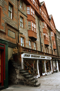 The Battle Of The Sexes filming location: Lawnmarket, Edinburgh
