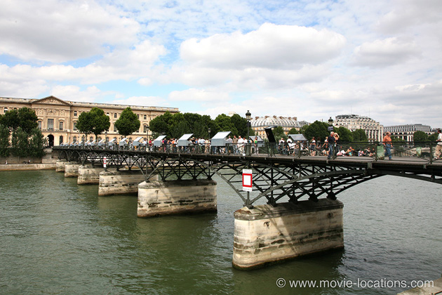 Boudu Sauve Des Eaux filming location: Pont Neuf, Paris, France