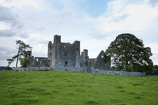 Braveheart filming location: Bective Abbey, Ireland