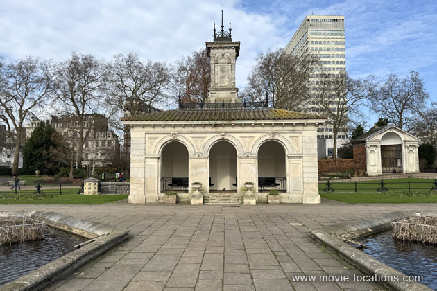 Bridget Jones: The Edge Of Reason film location: Italian Gardens, Kensington Gardens, London W2
