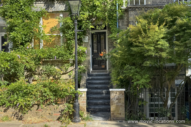 Bridget Jones: Mad About The Boy film location: Vale Of Health, Hampstead, London NW3