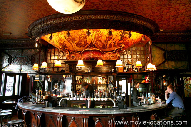 Bunny Lake Is Missing film location: The Warrington, Maida Vale, London W9