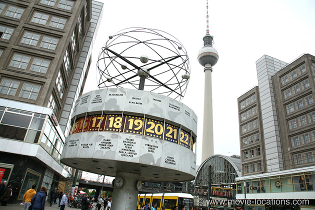 Good Bye Lenin! filming location: World Clock, Alexanderplatz, Berlin