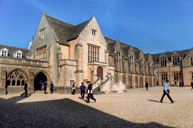 Goodbye Mr Chips (1969) film location: Repton School, Derbyshire