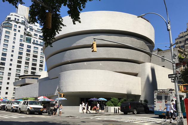 Men In Black location: Guggenheim Museum, Fifth Avenue, New York