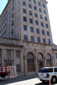 Public Enemies location: The Paramount, Aurora, Illinois