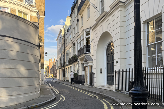 Victim film location: Cleveland Row, St James's, London SW1